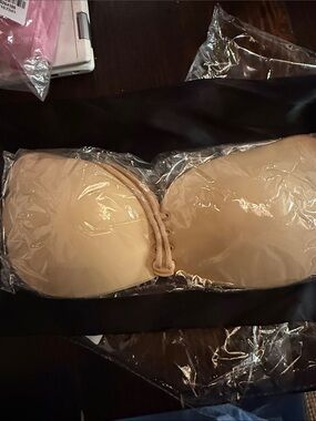 Hello Molly Nude Strapless Lace-Up Adhesive Bandeau Bra